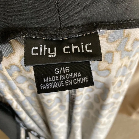 City Chic Leopard Print Robe, Size 16 (S) - Picture 8 of 11